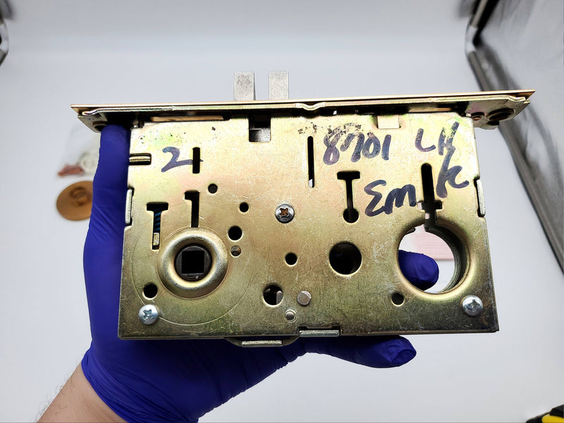 Yale Mortise Lockset Door Handle MOR 8701 RHR Satin Bronze 2-3/4 BS NOS