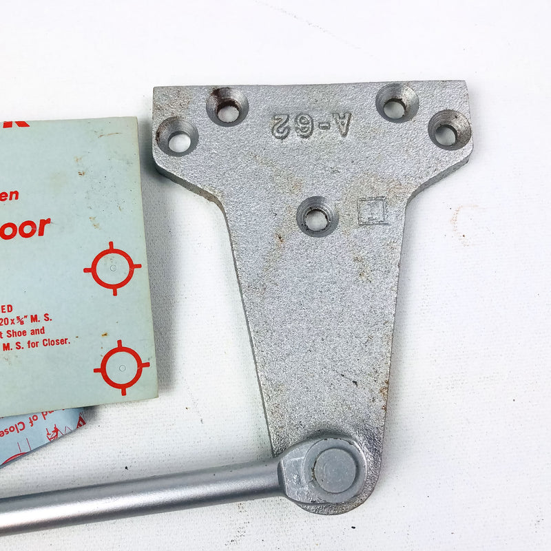 LCN Size B C Potbelly Closer Arm PAR REG NH ALUM Parallel Mount Regular Non-Hand