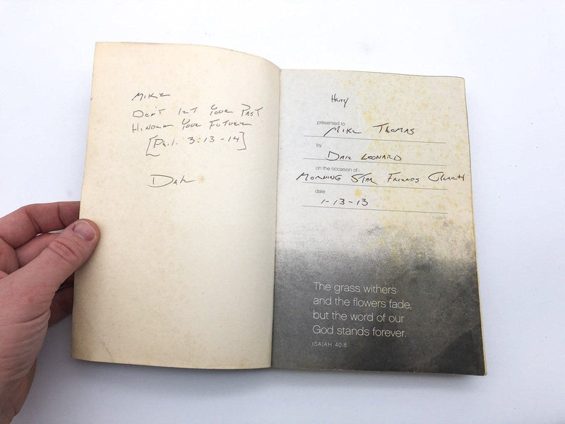 New Believer's New Testament Bible 2013 New Living Translation Tyndale House 6