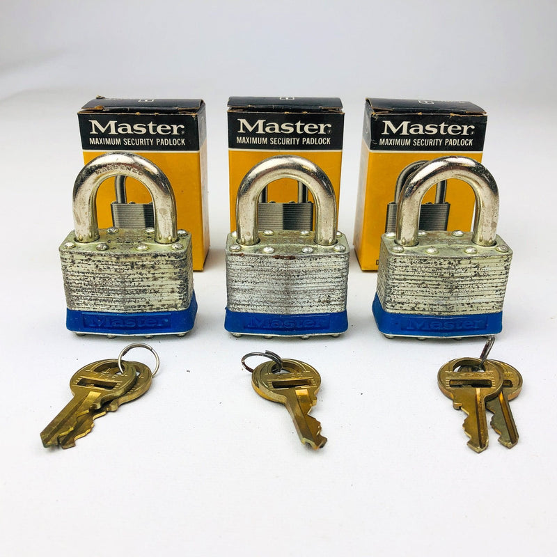 3ct Vintage No 1 Master Lock Padlock 1-1/4" Shackle New NOS Keyed Alike 3735 8
