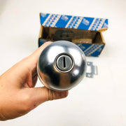 Yale Privacy Door Knob Locking 5302 Copenhagen 380BN US26D Satin Chrome New NOS 2