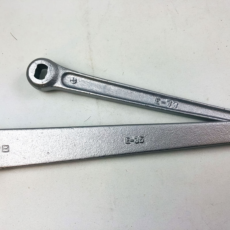 LCN Size E Potbelly Closer Arm RH PAR HO ALUM Parallel Mount Hold Open