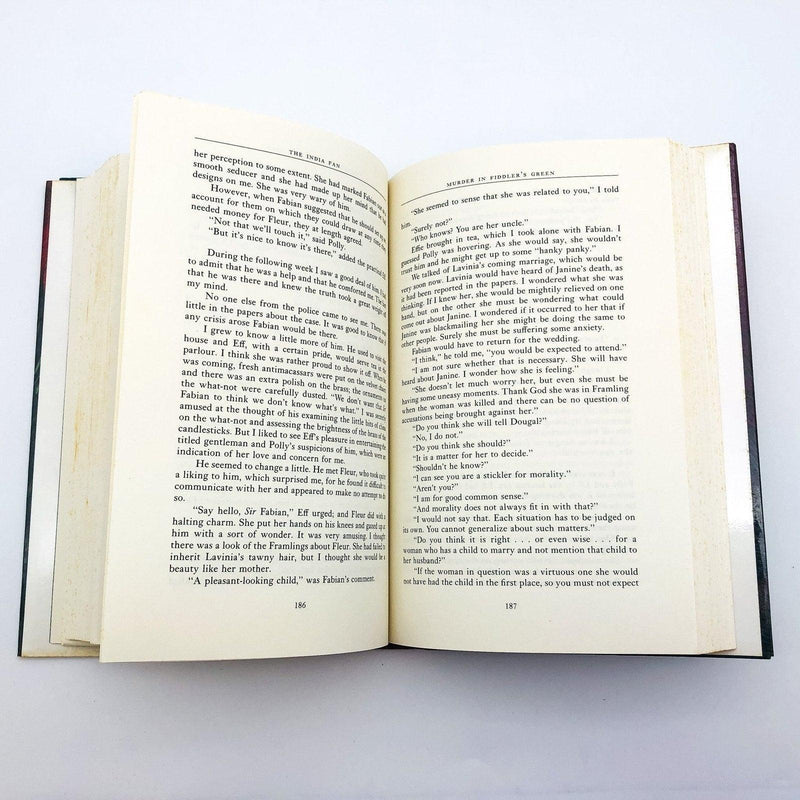 The India Fan Hardcover Victoria Holt 1988 India Travels Governess 1st Edition 9