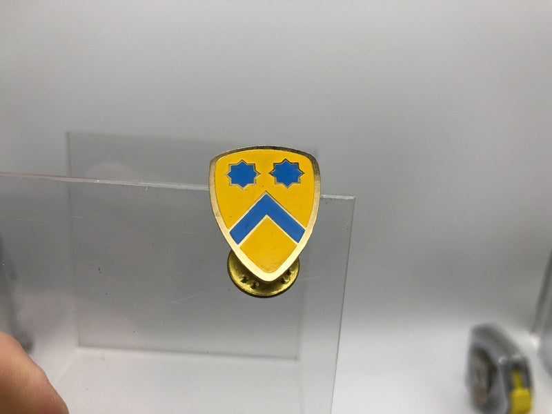 US Army 2nd Cavalry Division Lapel Pin Pinback 2 Clutch Enamel Vintage Military 2