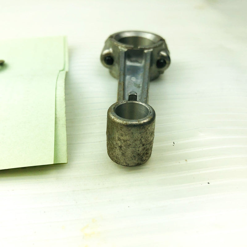 Briggs and Stratton 293505 Connecting Rod Genuine OEM New Old Stock NOS 3