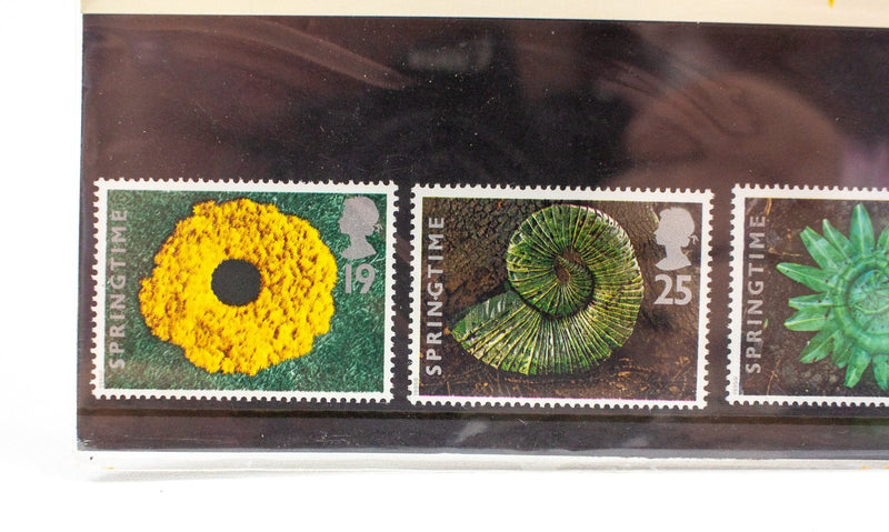 Royal Mail Postage Stamps Mint Springtime Nature Collectible 1995 No 255 New 3