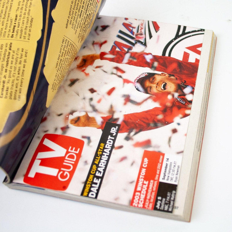 Sports Illustrated NASCAR 2003 & TV Guide Nascar 2011 - Dale Earnahrdt Jr Issues 4