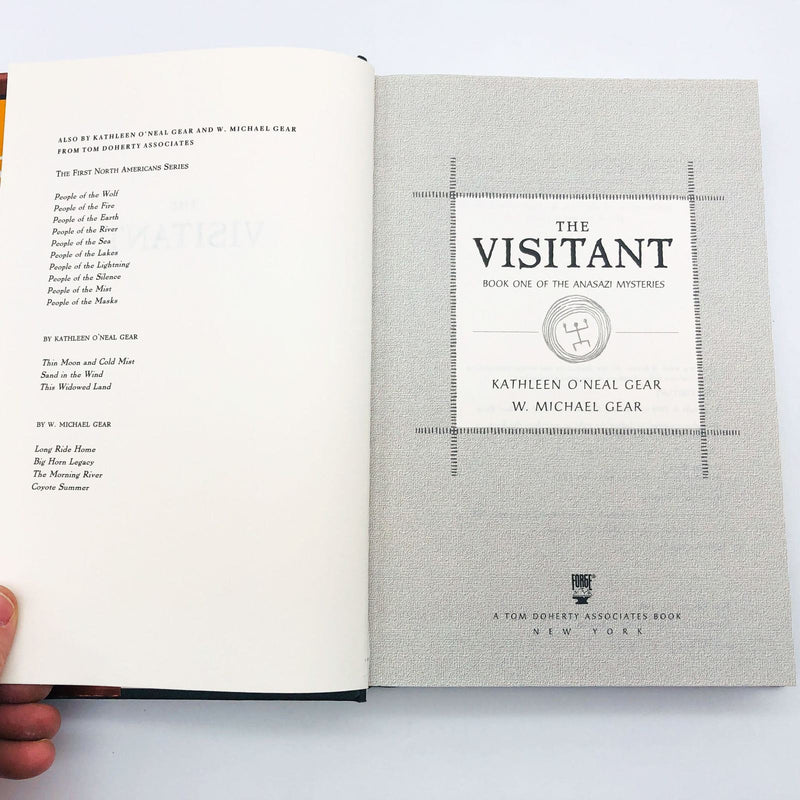 Kathleen O'Neal Gear Book The Visitant Hardcover 1999 1st Edition Archaeologists 7