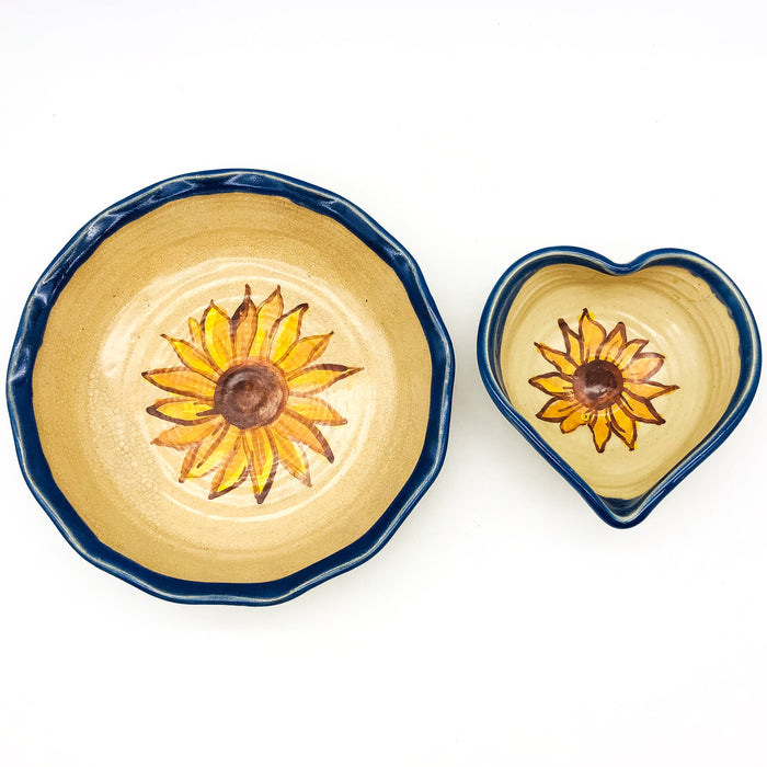 Heart Chip Dip Dish And Bowl Sunflower Stoneware Vintage Blue Rim Hand Painted