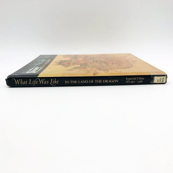 What Life Was Like In The Land of The Dragon Hardcover Time Life Books 1998 4