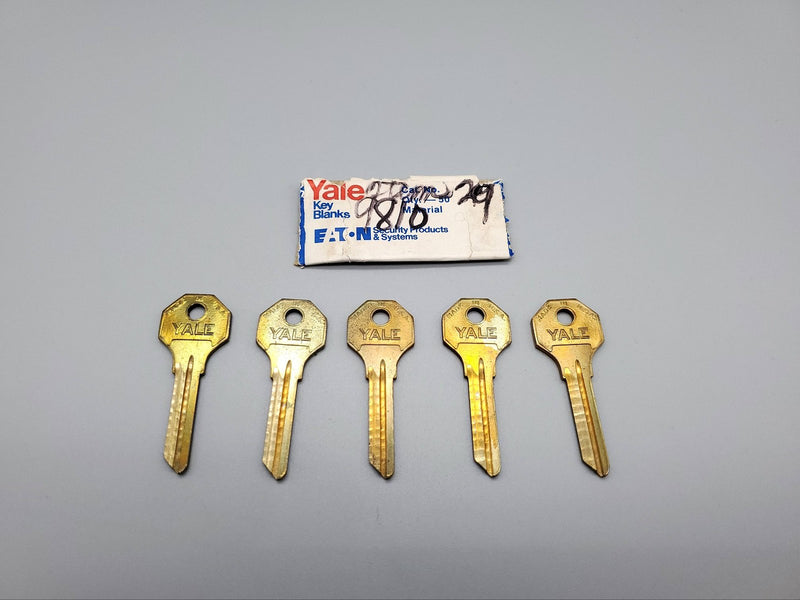 5x Yale E9810 Key Blanks Brass Hexagonal Bow USA Made Vintage NOS 3