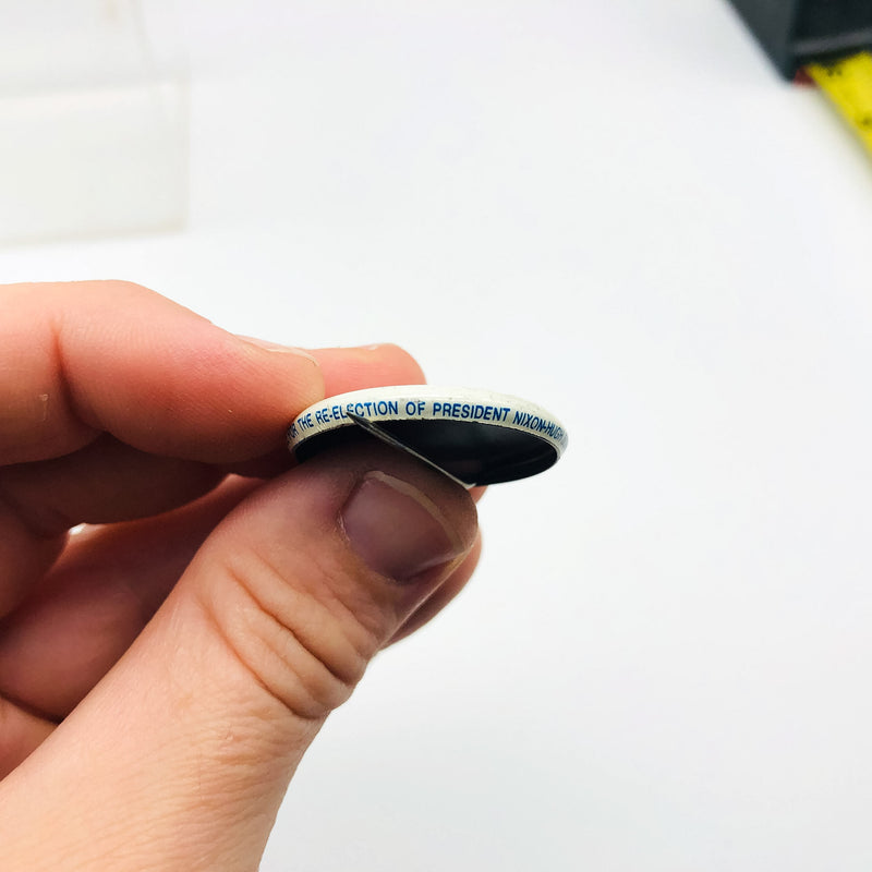 Re-Elect The President Button Pin 1" Committee For Richard Nixon Campaign 3