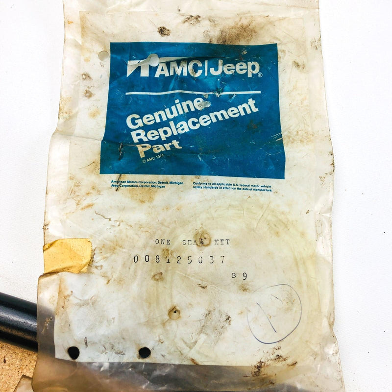 AMC Jeep 8125037 Steering Gear Seal Kit Genuine OEM New Old Stock NOS